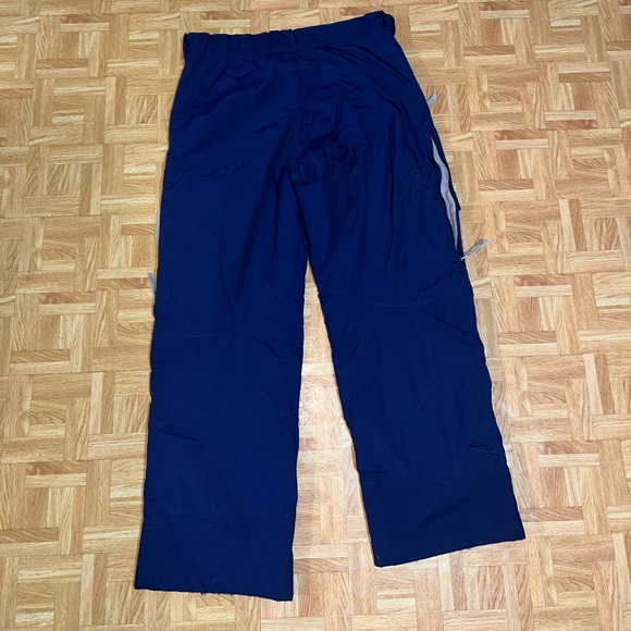 Large women’s the north face snow pants - Picture 5 of 8